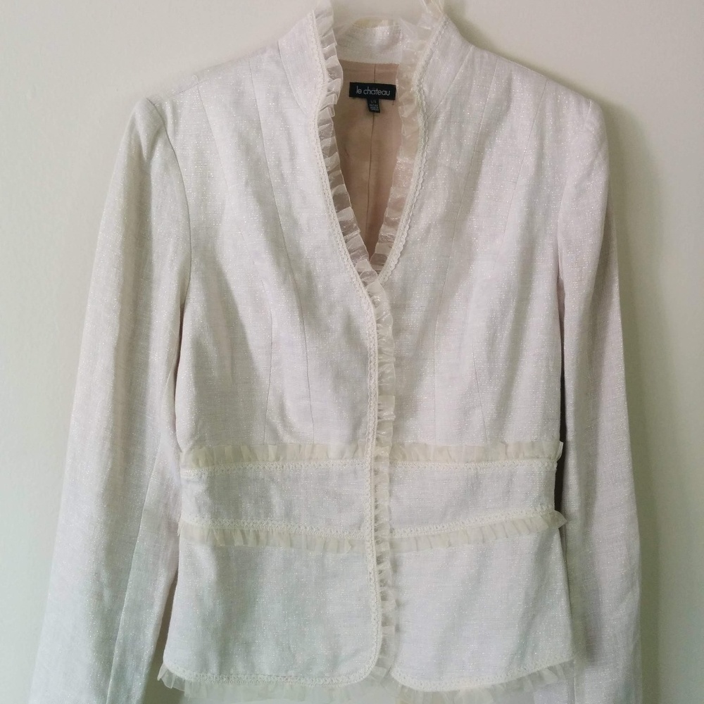 LINEN BLAZER W GOLD METALLIC LACE-TRES CHIC (Lrg)